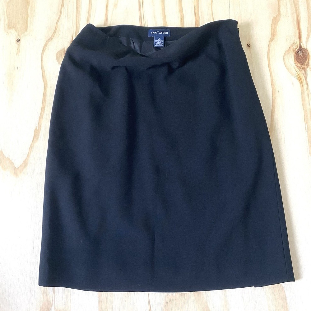 Ann Taylor Women's Size 8 Black Skirt Office Knee Length